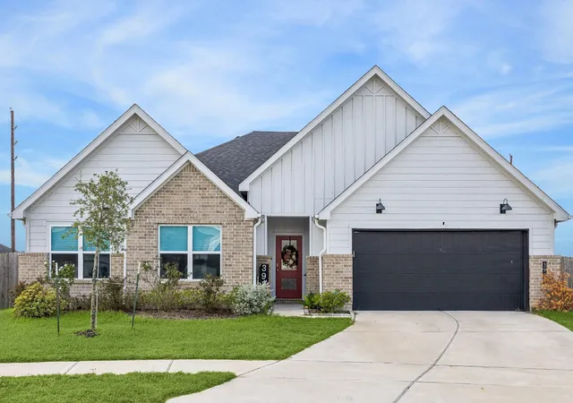 Photo 1 of Single family home for sale at 3938 Hordley Ter Trl, Fulshear, TX 77441 | MLS# 34823705 | Listing updated on 2026-10-07