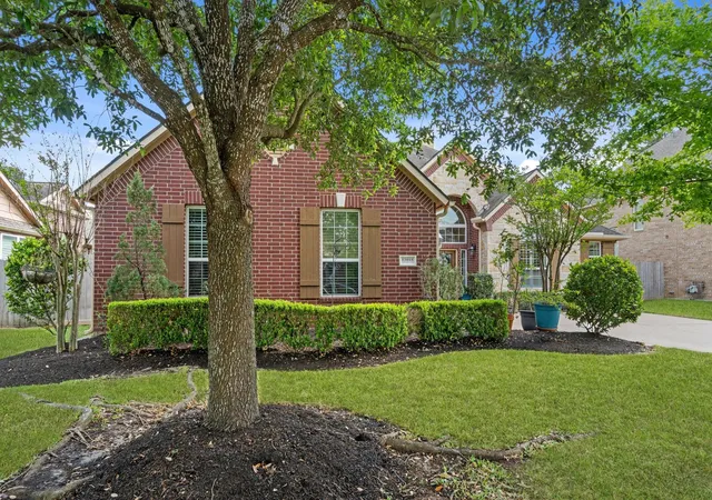 Photo 2 of Single family home for sale at 12015 Rampy Green Dr, Tomball, TX 77377 | MLS# 12655420 | Listing updated on 2026-09-01