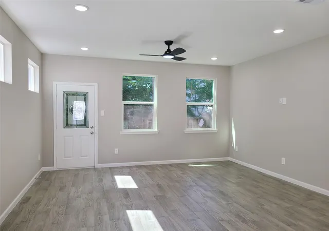 Photo 3 of Single family home for sale at 11378 Underwood St, Willis, TX 77318 | MLS# 17911684 | Listing updated on 2026-09-16