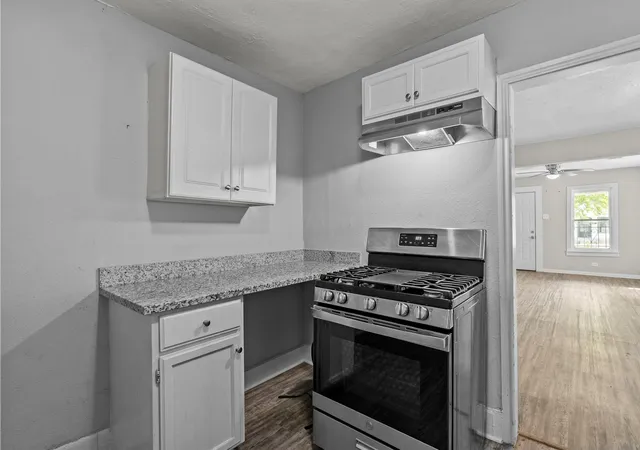 Photo 3 of Single family home for sale at 5103 New Orleans St, Houston, TX 77020 | MLS# 16290375 | Listing updated on 2026-09-22