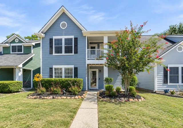 Photo 1 of Single family home for sale at 18622 Atasca Oaks Dr, Humble, TX 77346 | MLS# 72111700 | Listing updated on 2026-10-07