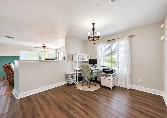Photo 3 of Single family home for sale at 18622 Atasca Oaks Dr, Humble, TX 77346 | MLS# 72111700 | Listing updated on 2026-10-07
