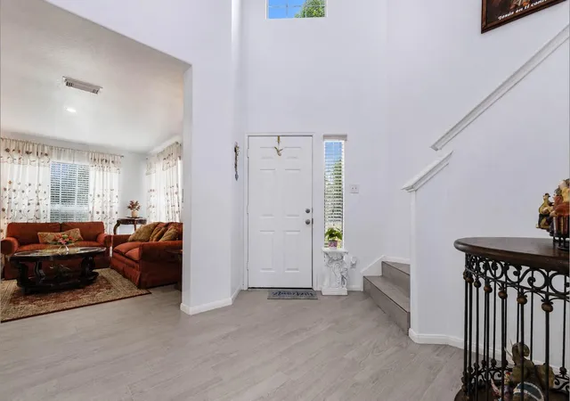 Photo 2 of Single family home for sale at 21003 Roxette Ct, Humble, TX 77338 | MLS# 89277885 | Listing updated on 2026-09-06