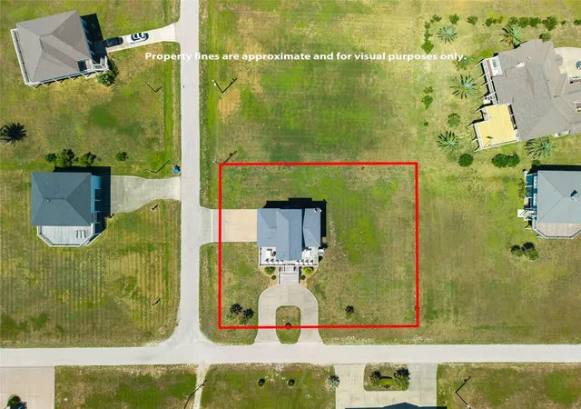 Photo 3 of Single family home for sale at 804 Sombrero Dr, Port Bolivar, TX 77650 | MLS# 1064171 | Listing updated on 2026-09-21