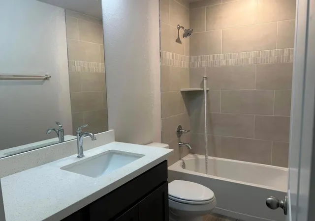 Photo 4 of Single family home for sale at 111 Sharon Ln, Livingston, TX 77351 | MLS# 84901449 | Listing updated on 2026-09-09