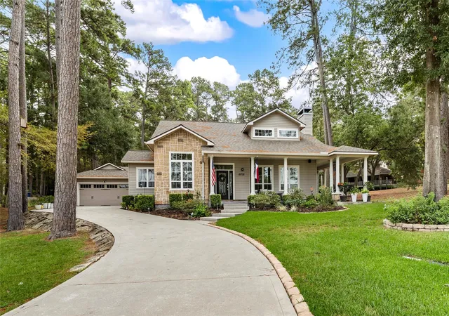Photo 3 of Sale Pending at 15732 Lakeway Dr, Willis, TX 77318 | MLS# 10464773 | Listing updated on 2026-09-19