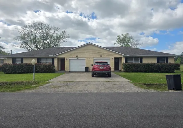 Photo 1 of Multi family home for sale at 17419/17421 17423/17425 Fir Rd, Alvin, TX 77511 | MLS# 63257329 | Listing updated on 2026-09-17