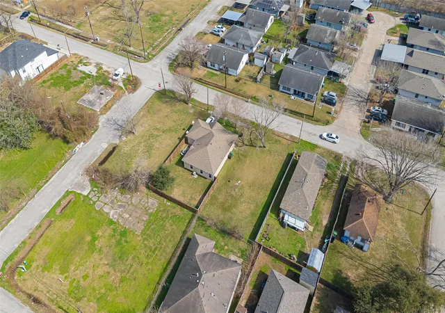 Photo 2 of Land for sale at 2209 Sakowitz St, Houston, TX 77020 | MLS# 46178996 | Listing updated on 2026-08-31
