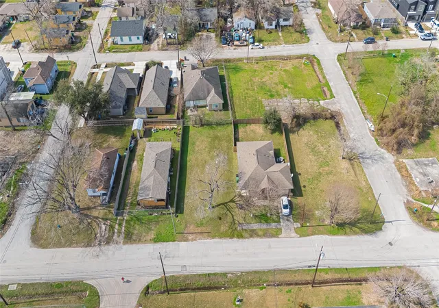 Photo 4 of Land for sale at 2209 Sakowitz St, Houston, TX 77020 | MLS# 46178996 | Listing updated on 2026-08-31