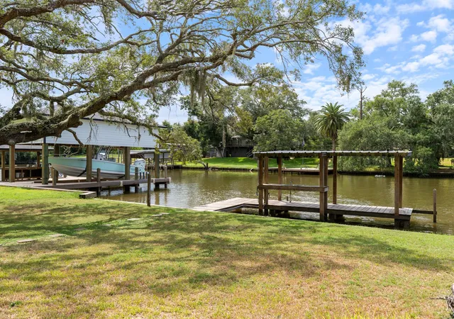 Photo 3 of Single family home for sale at 147 Private Rd 652, Bay City, TX 77414 | MLS# 37604383 | Listing updated on 2026-09-17