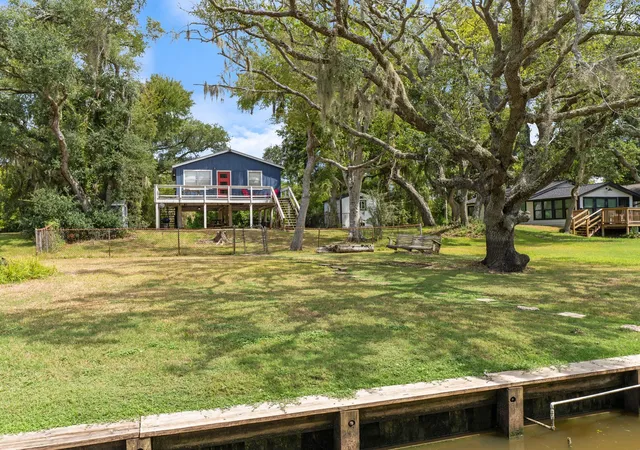 Photo 3 of Single family home for sale at 147 Private Rd 652, Bay City, TX 77414 | MLS# 37604383 | Listing updated on 2026-09-17