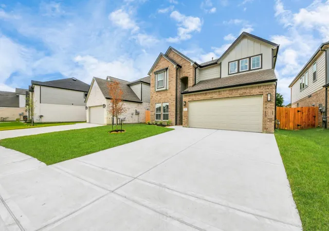 Photo 2 of Single family home for sale at 24619 Broad Park Ct, Spring, TX 77373 | MLS# 72052386 | Listing updated on 2026-10-04