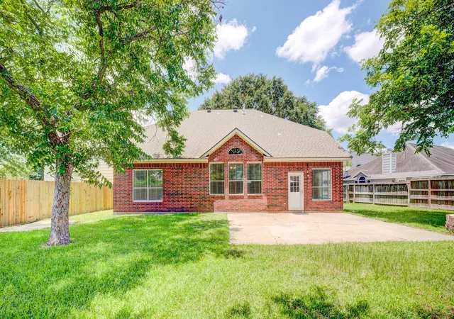 Photo 2 of Single family home for sale at 8510 Nashwood Ct, Houston, TX 77040 | MLS# 52666166 | Listing updated on 2026-09-24