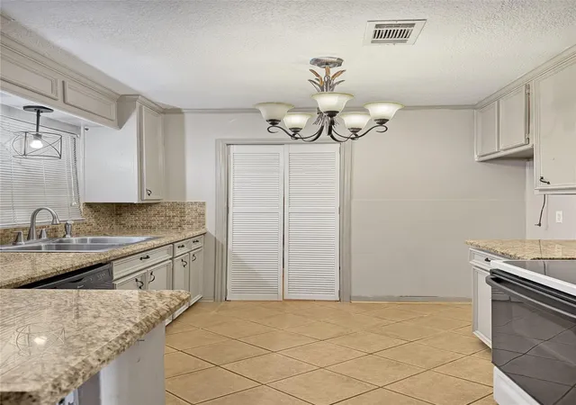 Photo 3 of Single family home for sale at 10437 Wolbrook St, Houston, TX 77016 | MLS# 31366352 | Listing updated on 2026-09-11