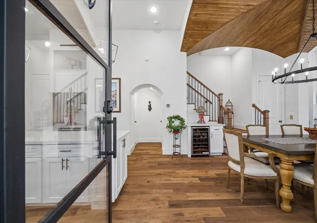 Photo 3 of Single family home for sale at 534 W 26th Street, Houston, TX 77008 | MLS# 46151524 | Listing updated on 2026-09-27