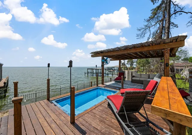 Photo 1 of Sale Pending at 187 Panther, Onalaska, TX 77360 | MLS# 73115926 | Listing updated on 2026-10-09