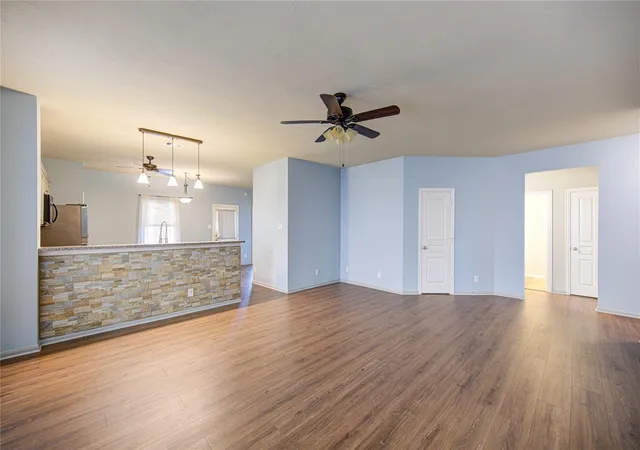 Photo 4 of Single family home for sale at 19022 Ayston Dr, Tomball, TX 77375 | MLS# 42701400 | Listing updated on 2026-09-16