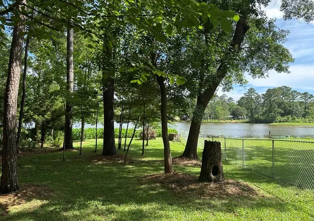 Photo 1 of Land for sale at 512 Navajo St, Conroe, TX 77316 | MLS# 50510364 | Listing updated on 2026-09-18