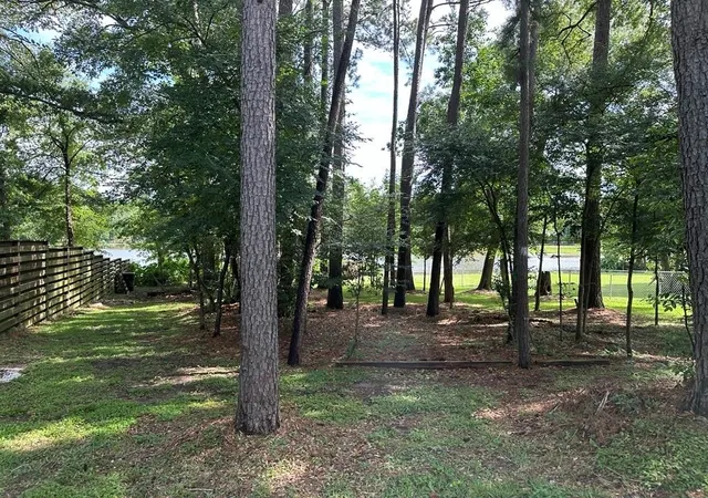Photo 3 of Land for sale at 512 Navajo St, Conroe, TX 77316 | MLS# 50510364 | Listing updated on 2026-09-18