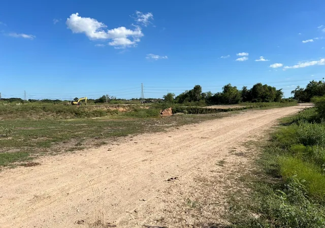 Photo 1 of Land for sale at 0 Cr 467, West Columbia, TX 77486 | MLS# 88228656 | Listing updated on 2026-09-19