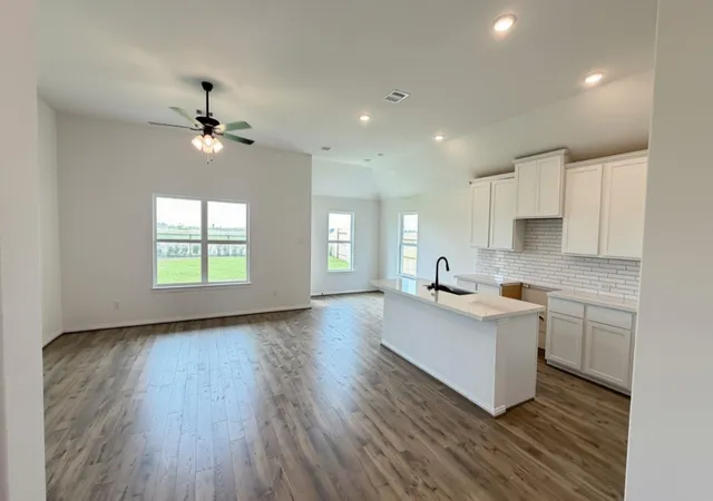 Photo 2 of Single family home for sale at 405 Magnolia View Dr, Brookshire, TX 77423 | MLS# 325641 | Listing updated on 2026-10-09