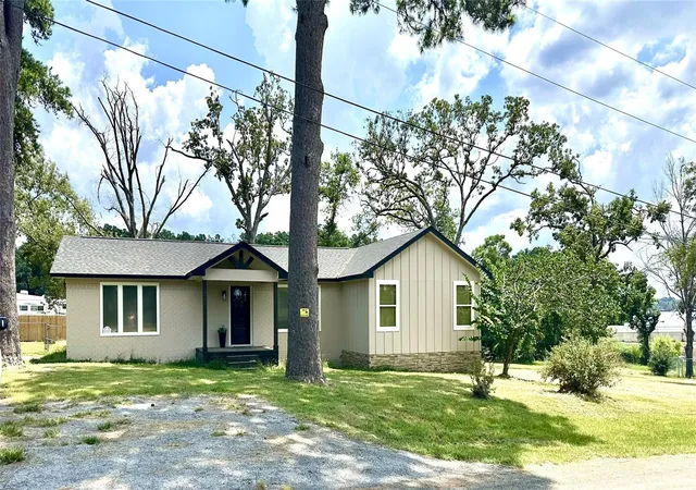 Photo 1 of Single family home for sale at 8149 Highsaw Trl, Frankston, TX 75763 | MLS# 88615880 | Listing updated on 2026-09-16