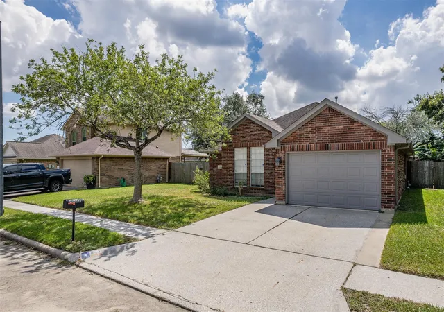 Photo 1 of Single family home for sale at 4802 Black Stone St, Baytown, TX 77521 | MLS# 35212388 | Listing updated on 2026-10-04