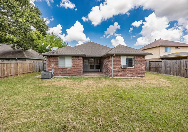 Photo 4 of Single family home for sale at 4802 Black Stone St, Baytown, TX 77521 | MLS# 35212388 | Listing updated on 2026-10-04