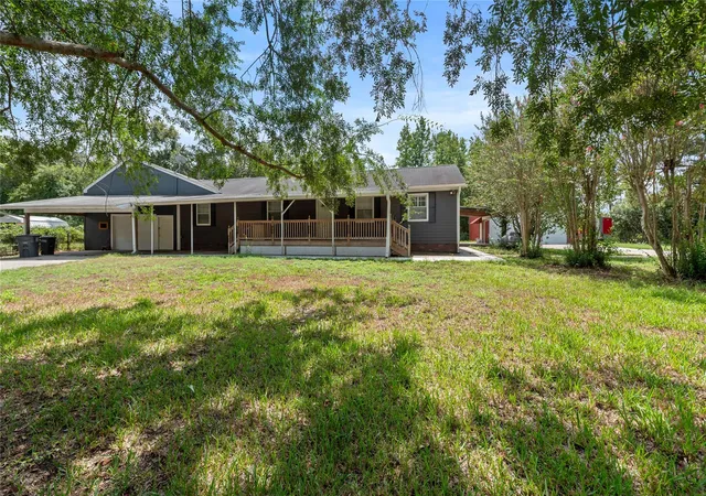 Photo 1 of Single family home for sale at 10702 River Oaks Dr, Conroe, TX 77385 | MLS# 87670465 | Listing updated on 2026-09-25