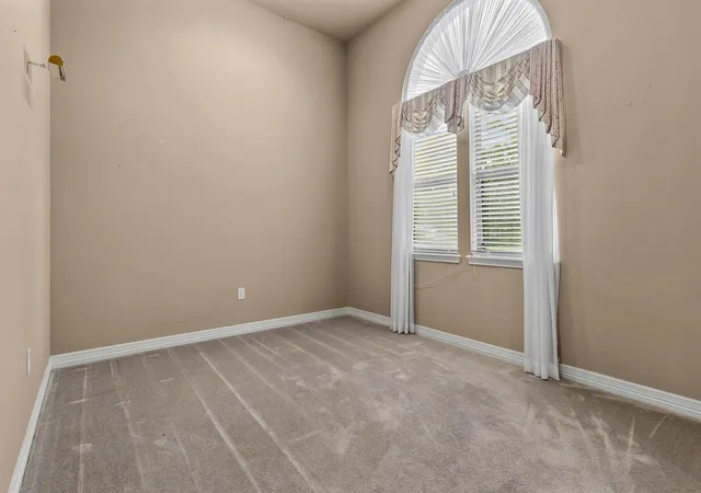Photo 2 of Single family home for sale at 104 Sunset Ct, Livingston, TX 77351 | MLS# 92102061 | Listing updated on 2026-09-14
