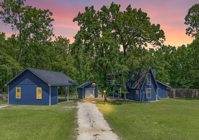Photo 1 of Single family home for sale at 230 Walnut Dr, Trinity, TX 75862 | MLS# 22057337 | Listing updated on 2026-09-15