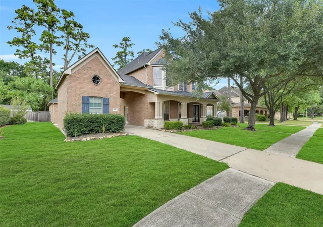 Photo 4 of Single family home for sale at 8407 Alyssa Gdns Ln, Humble, TX 77396 | MLS# 43281200 | Listing updated on 2026-09-12