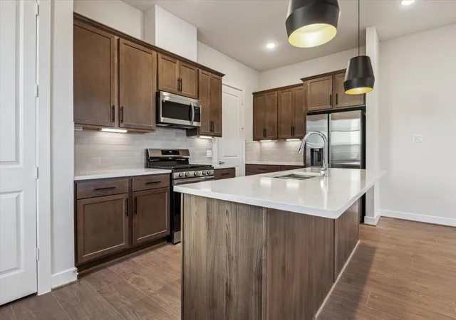 Photo 4 of Single family home for sale at 6549 Rena St, Houston, TX 77092 | MLS# 21600018 | Listing updated on 2026-09-20