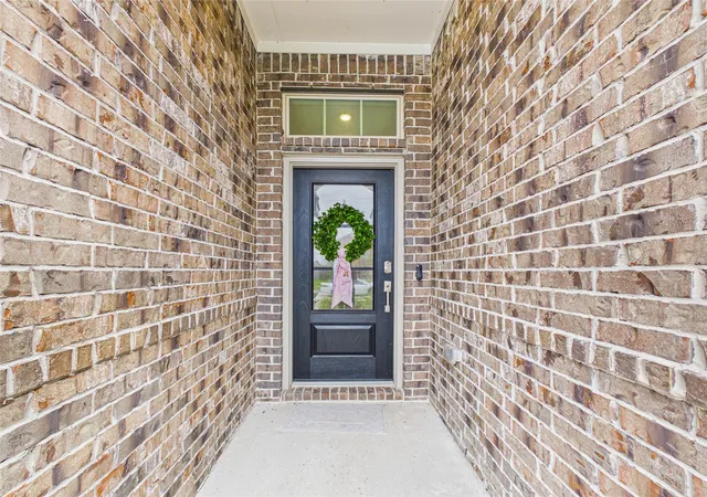 Photo 3 of Single family home for sale at 4323 Banfield Hills Ln, Baytown, TX 77521 | MLS# 25409880 | Listing updated on 2026-10-08