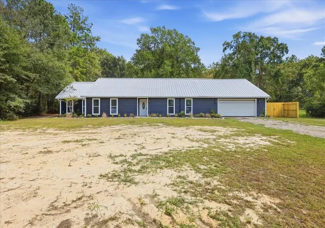 Photo 2 of Single family home for sale at 232 County Rd 4182, Orange, TX 77632 | MLS# 94497432 | Listing updated on 2026-10-05