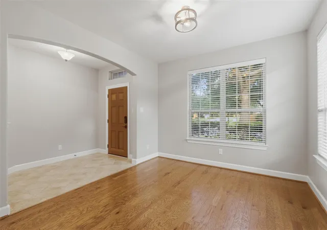 Photo 3 of Single family home for sale at 721 Rufina St, League City, TX 77573 | MLS# 62071944 | Listing updated on 2026-09-09