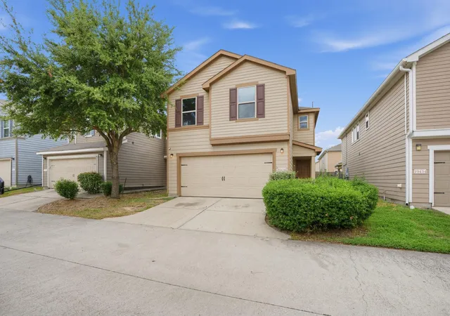 Photo 2 of Single family home for sale at 19436 Archer Glen Dr, Houston, TX 77073 | MLS# 73938299 | Listing updated on 2026-09-20