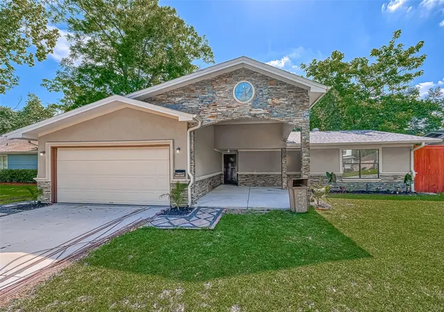 Photo 1 of Sale Pending at 1918 Westcrest Dr, Houston, TX 77055 | MLS# 27538057 | Listing updated on 2026-09-12