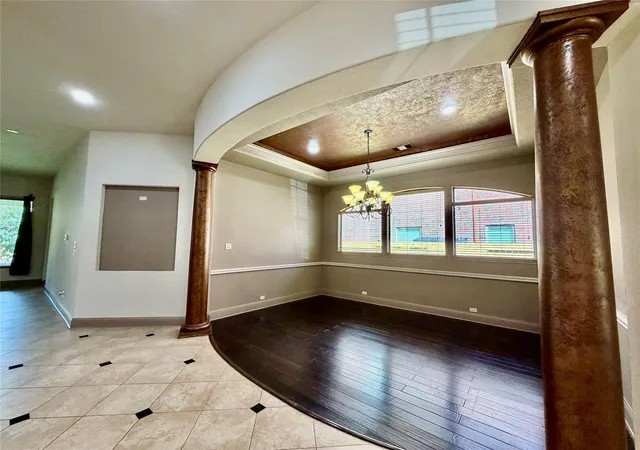 Photo 4 of Single family home for sale at 6223 Duke Trl Ln, Sugar Land, TX 77479 | MLS# 92193964 | Listing updated on 2026-09-16
