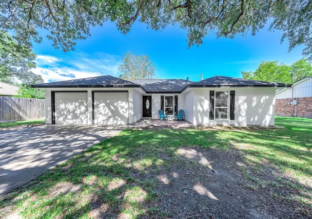 Photo 1 of Single family home for sale at 3713 Wilshire Dr, Alvin, TX 77511 | MLS# 67482049 | Listing updated on 2026-09-16