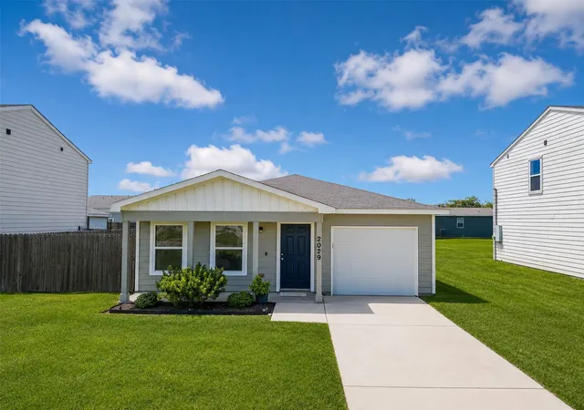 Photo 1 of Single family home for sale at 2029 6th Street, Hempstead, TX 77445 | MLS# 58360322 | Listing updated on 2026-09-23