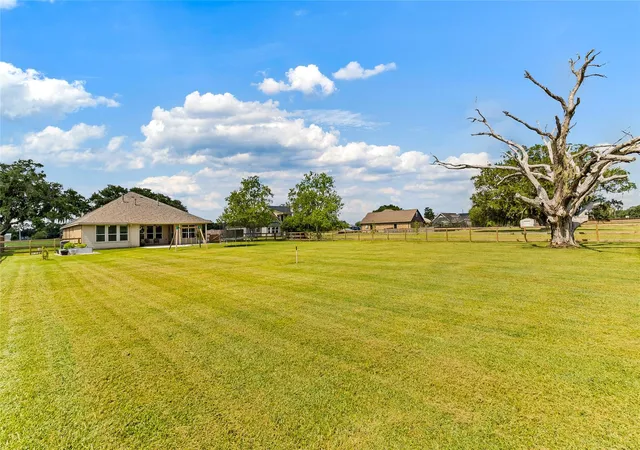 Photo 3 of Single family home for sale at 1132 Quarter Horse Trl, Angleton, TX 77515 | MLS# 30836606 | Listing updated on 2026-09-06