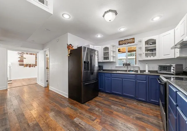 Photo 3 of Single family home for sale at 267 Angel Dr, Lakehills, TX 78063 | MLS# 47063315 | Listing updated on 2026-09-04