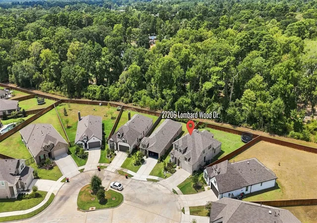 Photo 4 of Single family home for sale at 27206 Lombard Wood Dr, Magnolia, TX 77354 | MLS# 65895679 | Listing updated on 2026-09-11