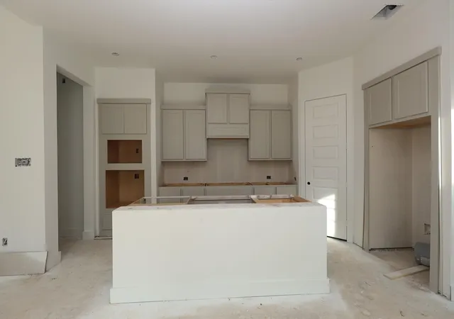 Photo 2 of Single family home for sale at 14932 Clover Meadow Ln, Montgomery, TX 77316 | MLS# 16280525 | Listing updated on 2026-09-09