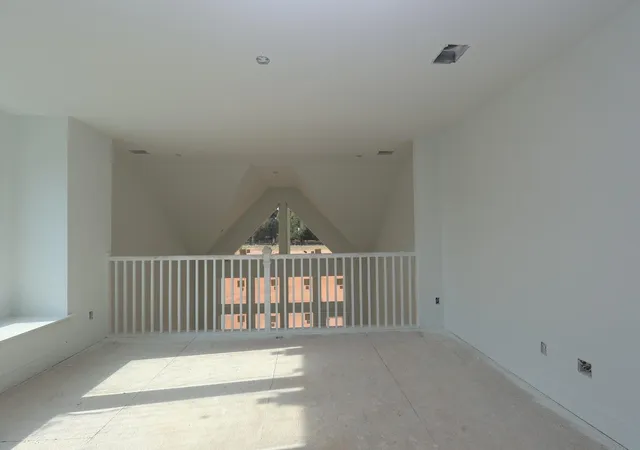 Photo 3 of Single family home for sale at 14932 Clover Meadow Ln, Montgomery, TX 77316 | MLS# 16280525 | Listing updated on 2026-09-09