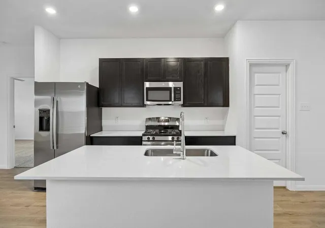 Photo 3 of Single family home for sale at 13803 Lago Vista Dr, Iowa Colony, TX 77583 | MLS# 13728844 | Listing updated on 2026-09-22