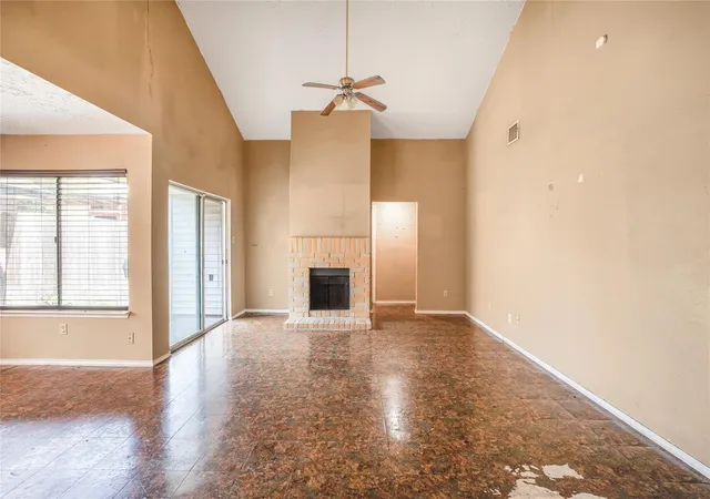 Photo 3 of Sale Pending at 3646 Yorkingham Dr, Houston, TX 77066 | MLS# 3118514 | Listing updated on 2026-09-18