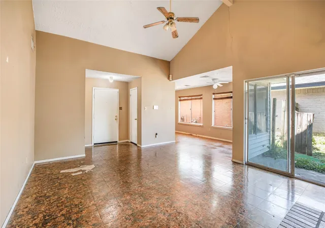 Photo 4 of Sale Pending at 3646 Yorkingham Dr, Houston, TX 77066 | MLS# 3118514 | Listing updated on 2026-09-18