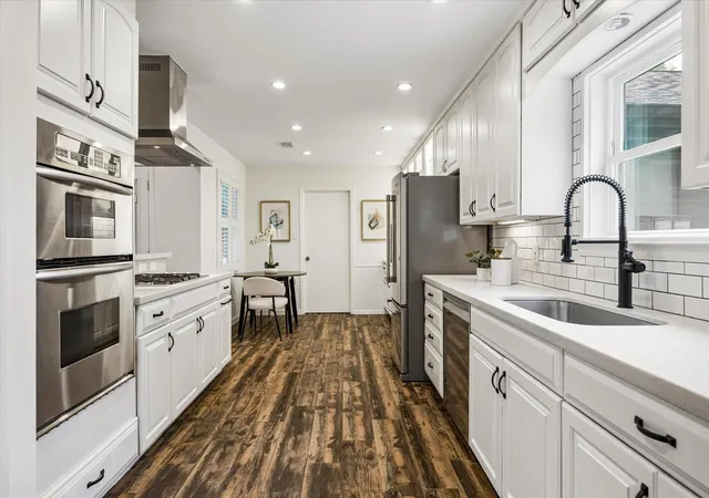 Photo 2 of Sale Pending at 2506 Anniston Dr, Houston, TX 77080 | MLS# 64893072 | Listing updated on 2026-09-15